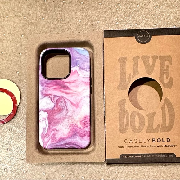 IPHONE 11 CASE PURPLE /FUCHSIA MARBLE NEW!! MAGSAFE - Picture 3 of 4